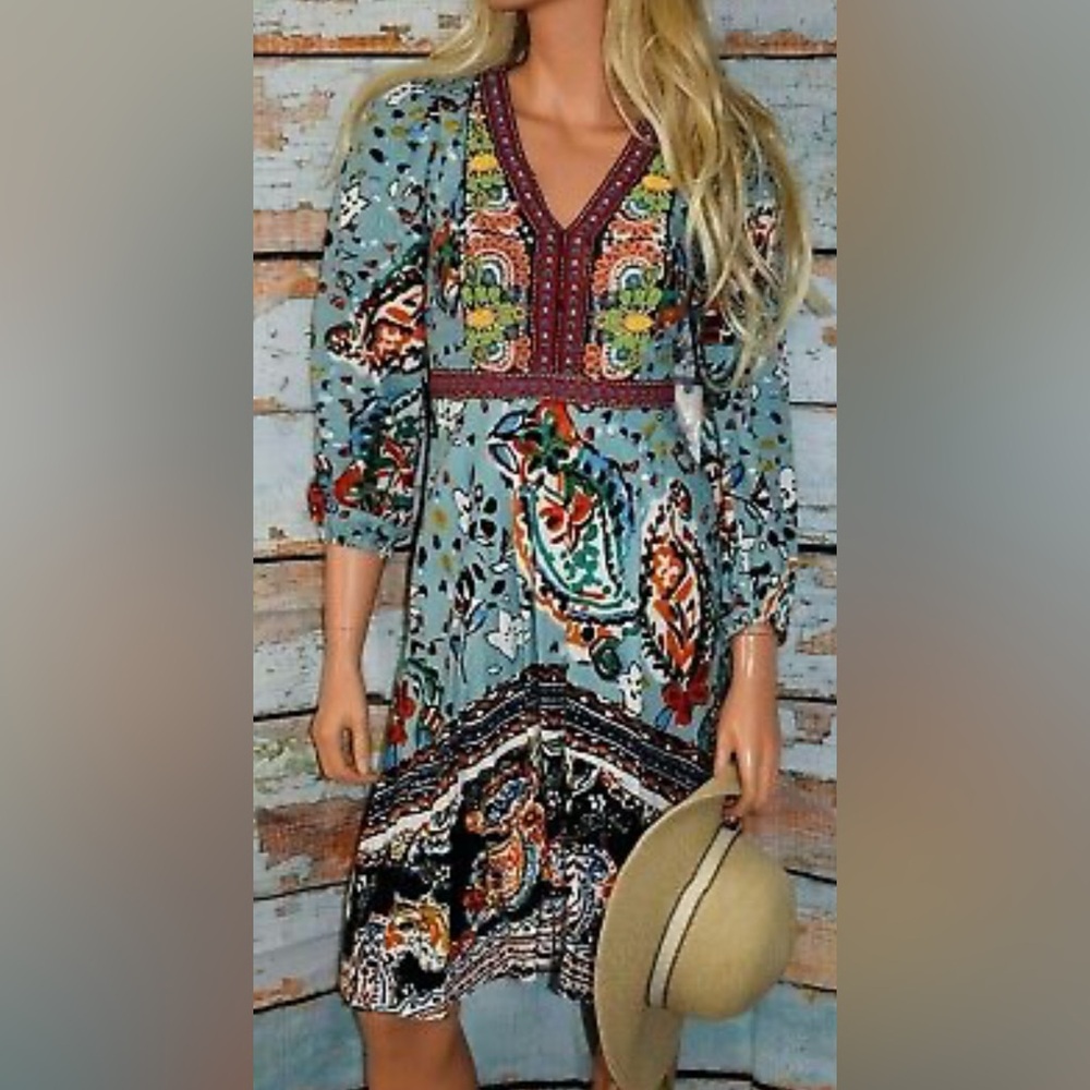 Anthro Akemi + Kim Beaded Embroidery Rayon Dress Multi Color Sz 4 NWT